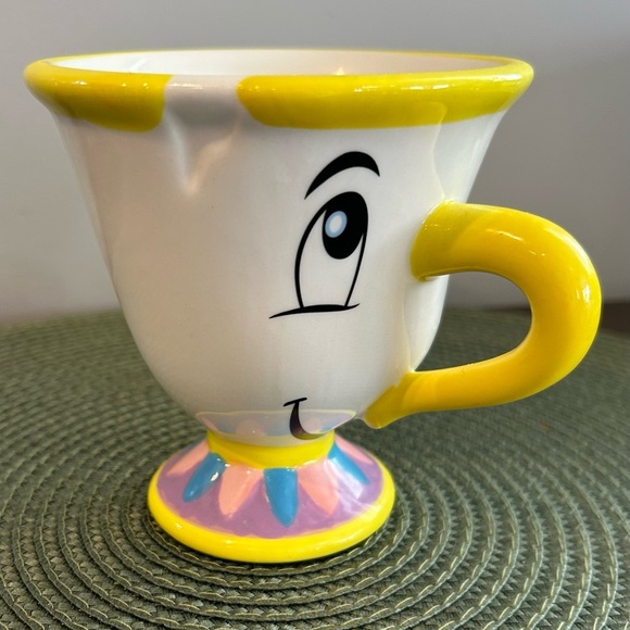 Disney Beauty & the Beast Ceramic 10oz " Mrs. Potts Chip" Mug no box is Vintage. - Picture 2 of 8